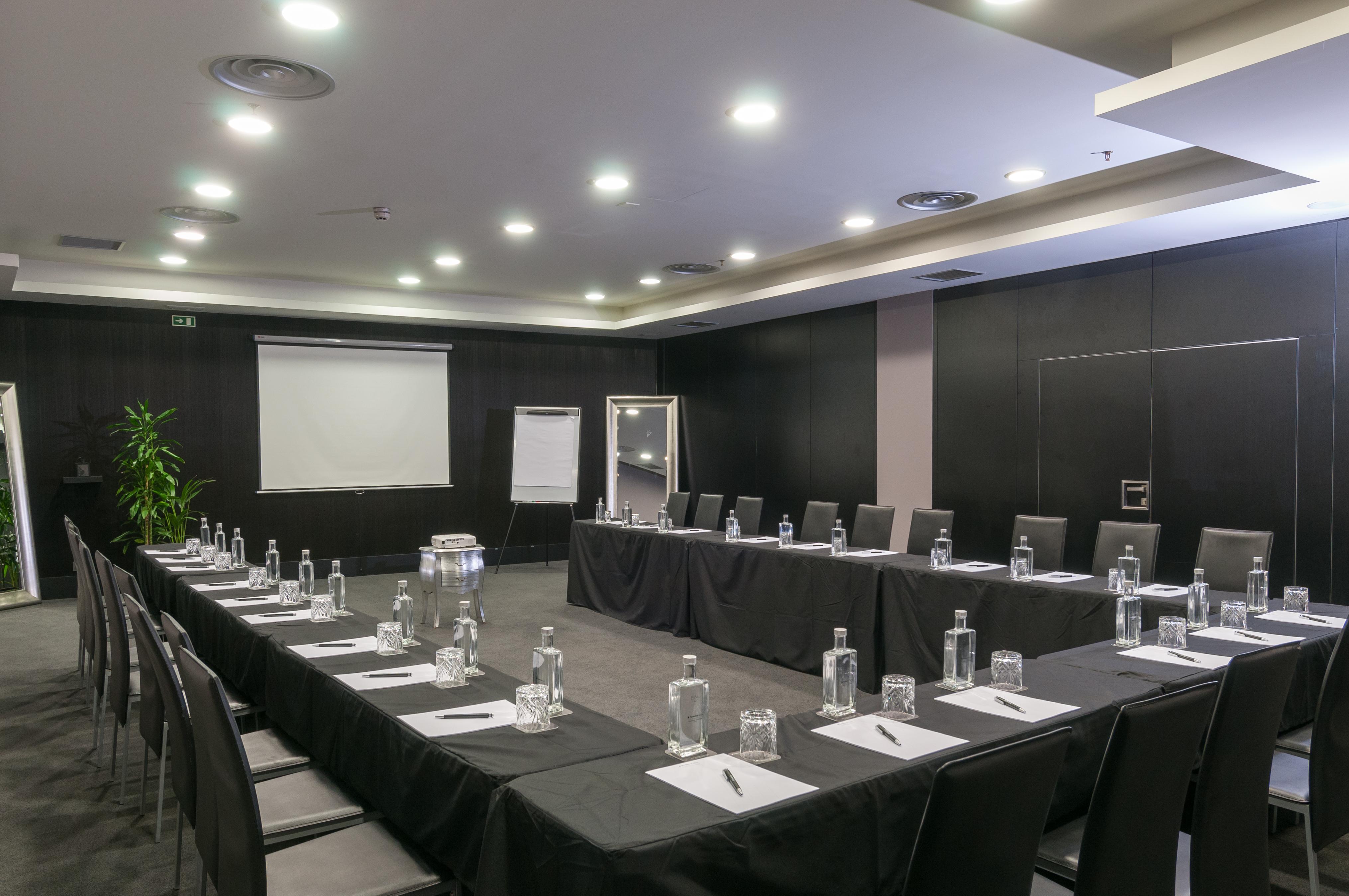 138 Liberdade Hotel Lisboa المظهر الخارجي الصورة Meeting room