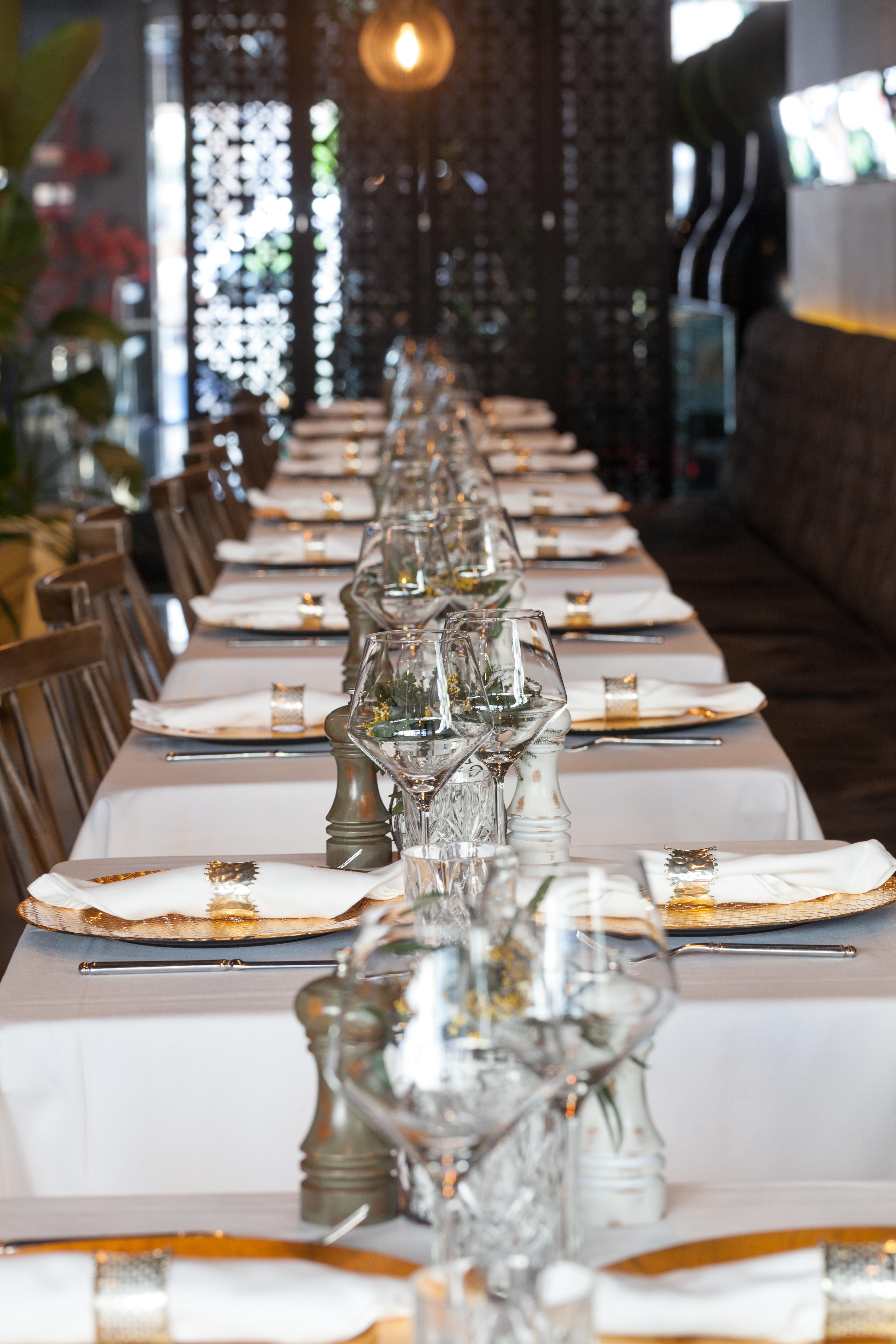 138 Liberdade Hotel Lisboa المظهر الخارجي الصورة A table set for a formal dinner